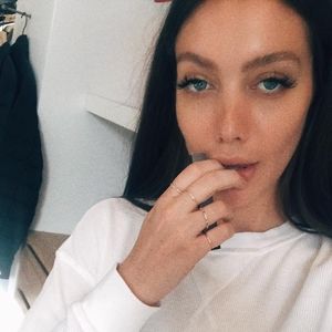 Meet your Posher, Sydney